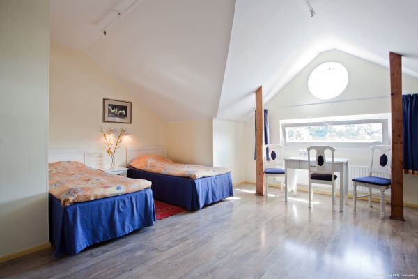 Economy Hotel (Tallinn )